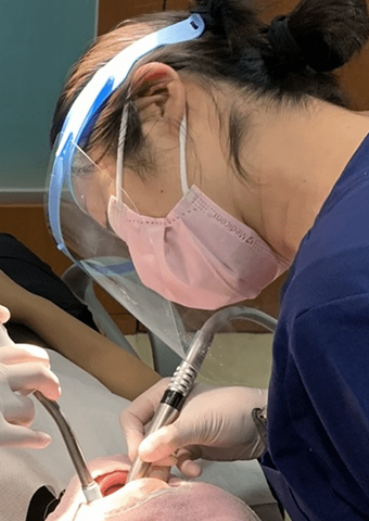 歯科医師 佐久間 由未